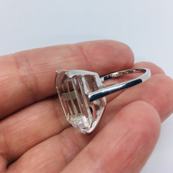 Vintage Sterling Silver Rock Crystal Quartz Ring - Picture 7 of 15